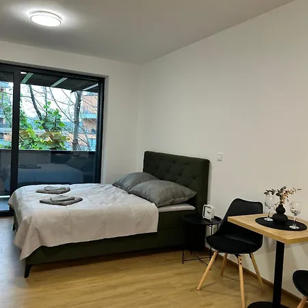 Ar Bali Wood Apartman Kassa